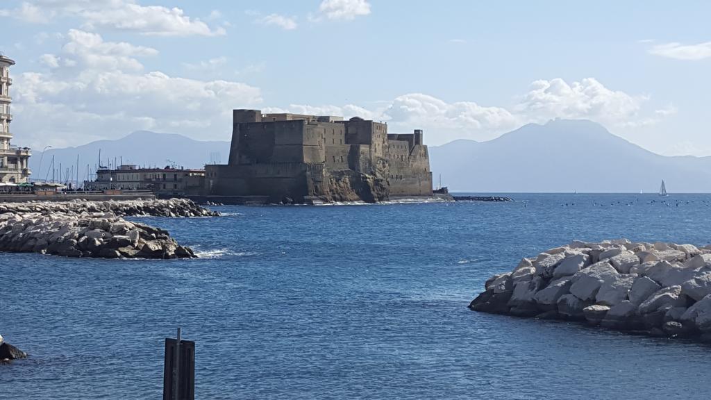 B&B Carolina Plebiscito R. Napoli Esterno foto
